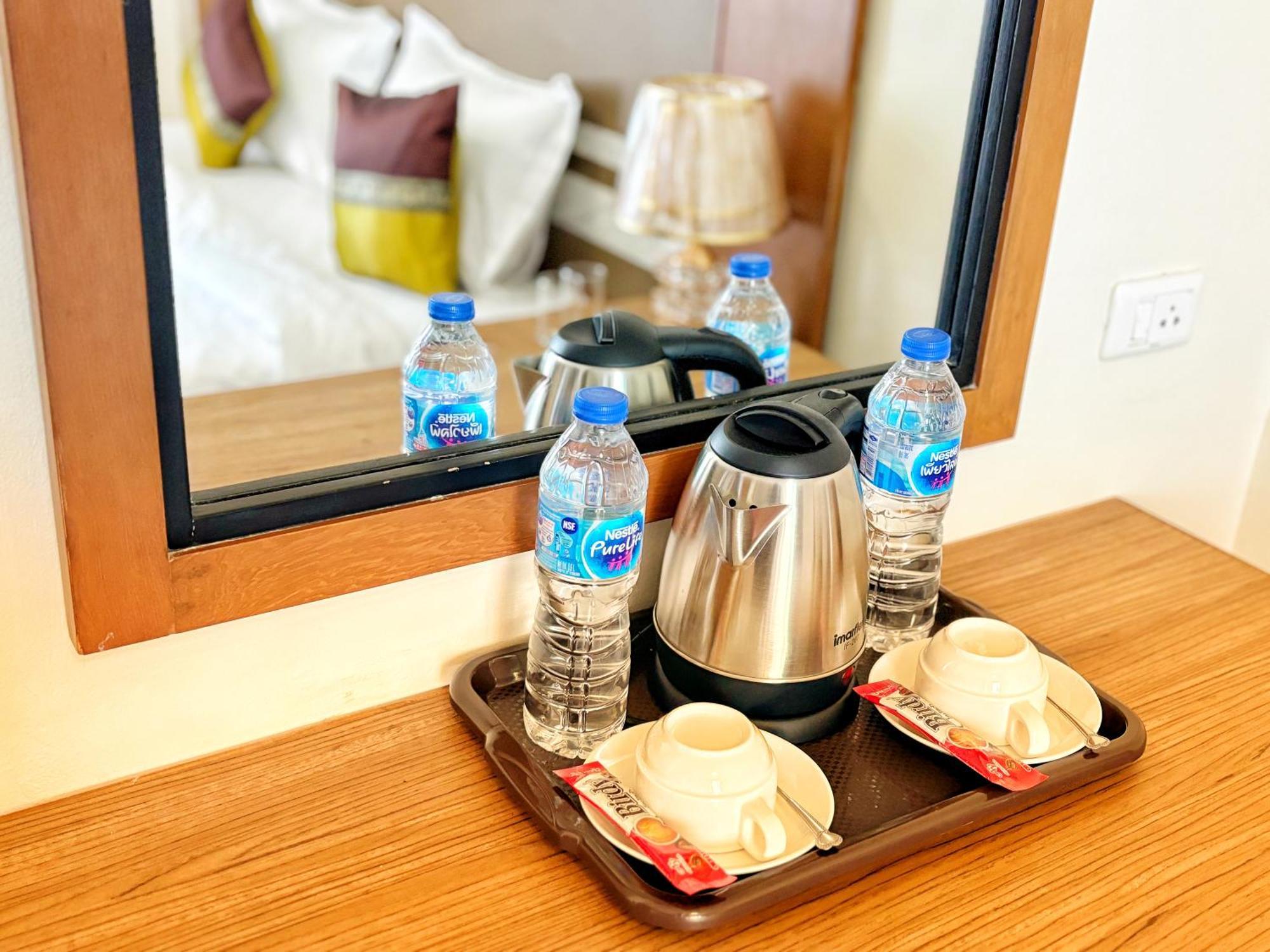 パトン ヴィ ホテル エクステリア 写真